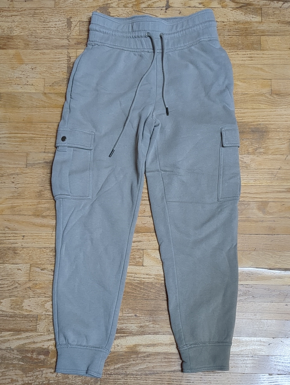 TNA High Rise Cargo Sweatpants - Taupe